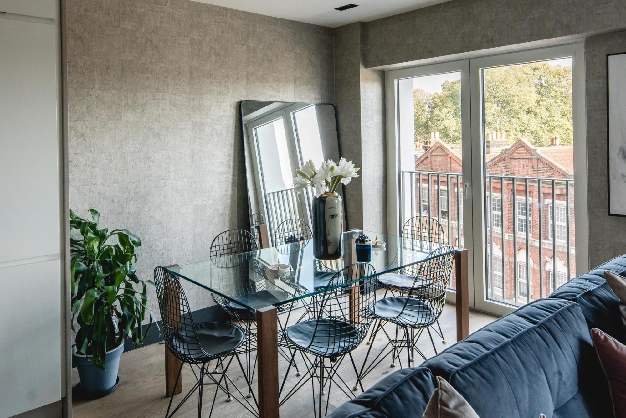Apartment Exg Luxury-stylish-unique-central-powerstation-londoneye
